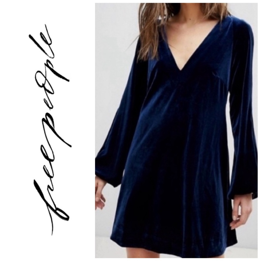 Free People midnight blue velvet balloon sleeve dress